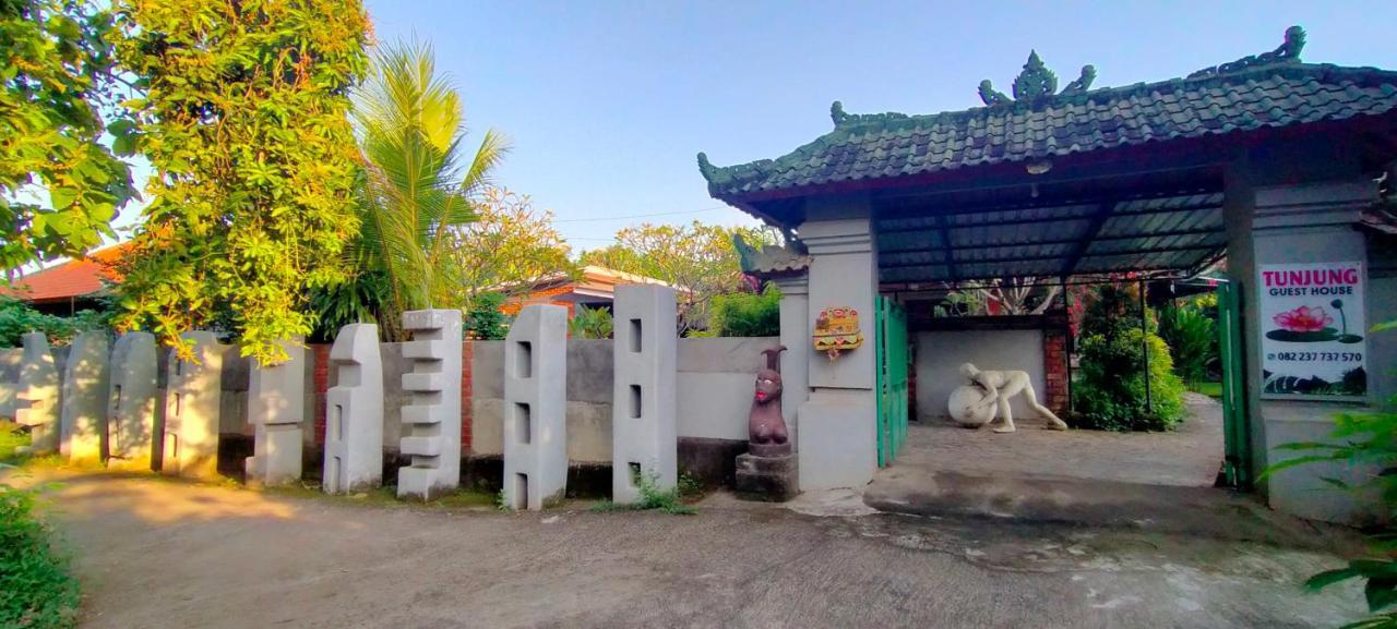 Tunjung Guest House Lovina Beach Pabean Buleleng Exterior foto