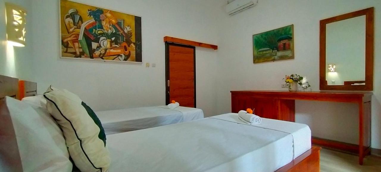 Tunjung Guest House Lovina Beach Pabean Buleleng Exterior foto