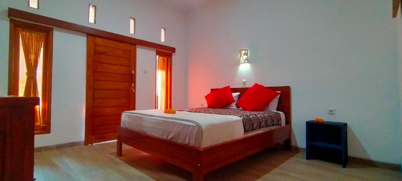 Tunjung Guest House Lovina Beach Pabean Buleleng Exterior foto