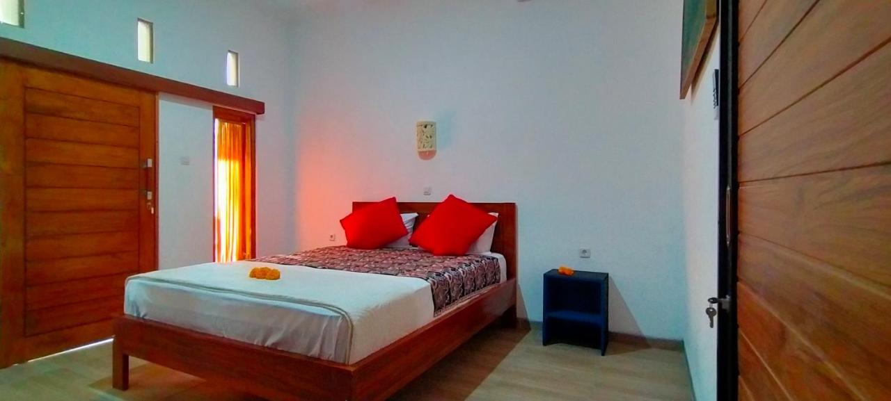 Tunjung Guest House Lovina Beach Pabean Buleleng Exterior foto